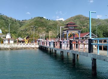 indonesia/west-nusa-tenggara/landmark/gili-meno-sea-turtle-sanctuary