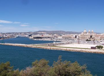 france/marseille-calanques/landmark/abbaye-saint-victor