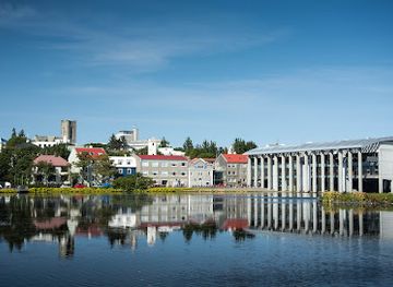 iceland/reykjavik/landmark/reykjavik-s-city-hall
