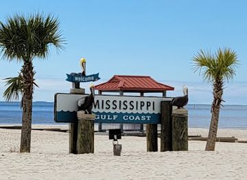 mississippi/gulf-coast-beaches/landmark/ms-gulf-coast-scenic-byways