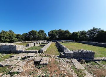 croatia/istrian-peninsula/landmark/nesactium