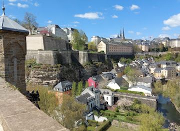 belgium/luxembourg/landmark/citadelle-du-saint-esprit