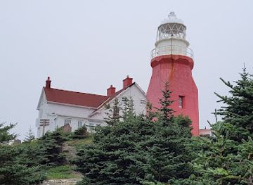 canada/avalon-peninsula/landmark/long-point-lighthouse-twillingate-lighthouse-heritage-museum