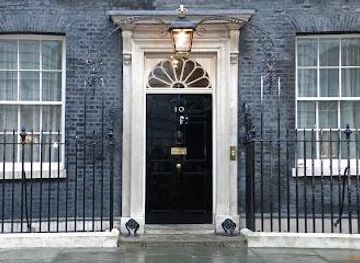united-kingdom/london/landmark/10-downing-street