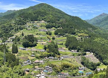 japan/shikoku/landmark/ochiai-village