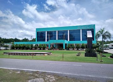 brunei/ulu-belait/landmark/liang-lumut-recreational-club