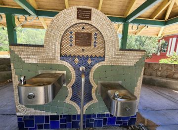 california/shasta-cascade/landmark/belnap-fountain