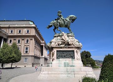 hungary/budapest/landmark/st-steven-hall