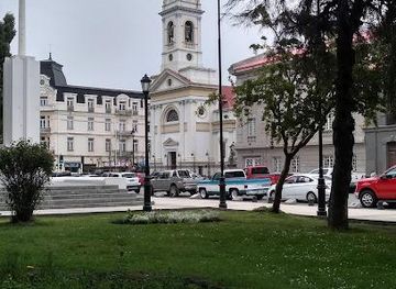 chile/punta-arenas/landmark/pl-benjamin-munoz-gamero