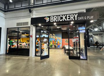 kentucky/newport/landmark/the-brickery-cafe-play