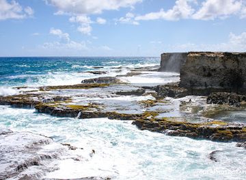 barbados/south-coast/landmark/cuckold-point