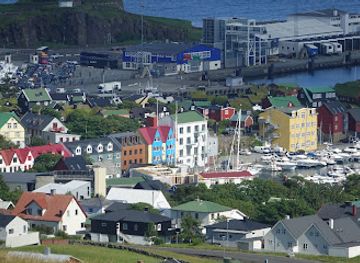 faroe-islands/strendur/landmark/old-faroese-parliament-buildings-tinganes