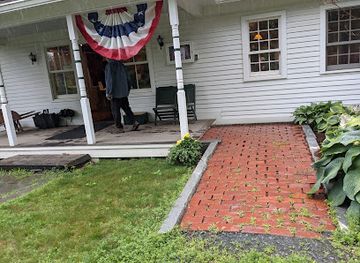 vermont/upper-valley/landmark/lyme-historians