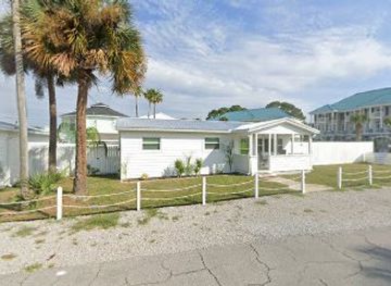 florida/panama-city-beach/landmark/panama-city-beach-dolphin-tours-adventures-llc