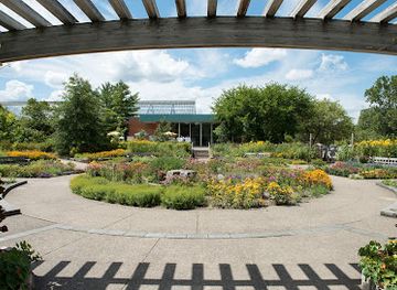 michigan/ann-arbor/landmark/matthaei-botanical-gardens
