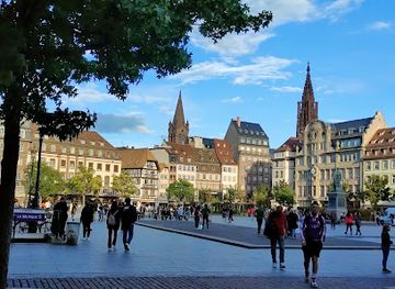 france/strasbourg/european-quarter/landmark/statue-du-general-kleber