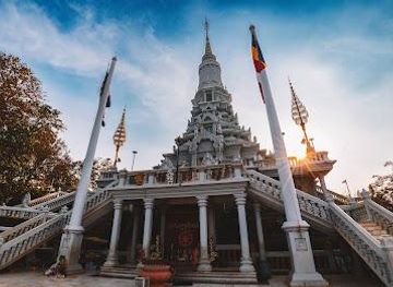 cambodia/phnom-penh/landmark/oudong-temple