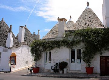 italy/apulia/landmark/trulli-and-puglia-resort