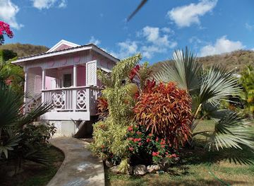 antigua-and-barbuda/saint-john/landmark/pinkshack-studio-cottage