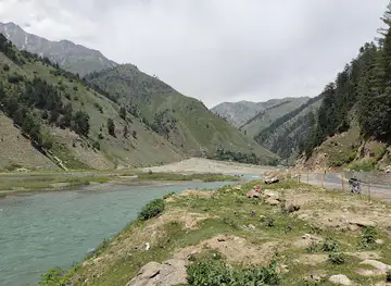 Naran Picnic Point