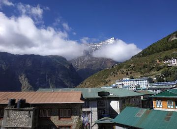 nepal/namche-bazaar/landmark/thawa-lodge-restaurent-bakery-cafe