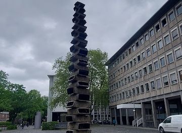 germany/cologne/altstadt-nord/landmark/edith-stein-denkmal