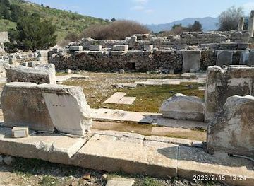 greece/samos/landmark/vediusgymnasium