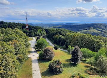 croatia/posavina/landmark/uprising-monument-nation-banija-and-kordun