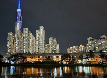 vietnam/ho-chi-minh-city/binh-thanh-district/landmark/van-thanh-tourist-park