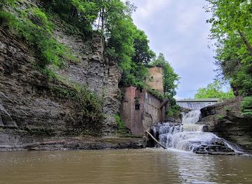 new-york/ithaca/collegetown/landmark/wells-falls