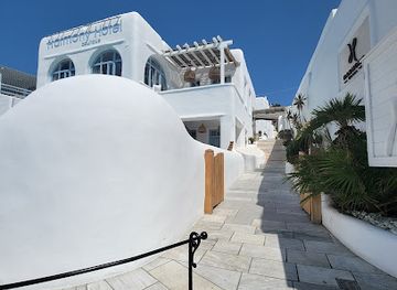 greece/mykonos/chora/landmark/windmills-of-mykonos