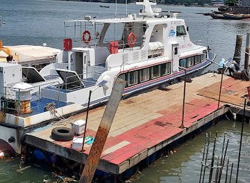 sierra-leone/freetown/landmark/freetown-sierra-leone