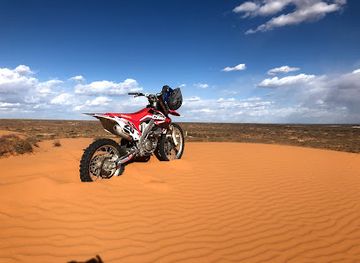 new-mexico/carlsbad/landmark/hackberry-lake