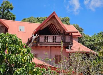 saint-lucia/fond-doux-estate/landmark/eudovic-s-art-studio