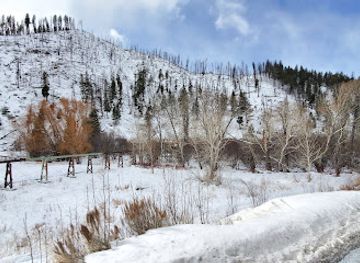 idaho/ketchum/landmark/guyer-hot-springs