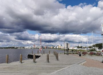 sweden/svealand/landmark/konstgjorda-on