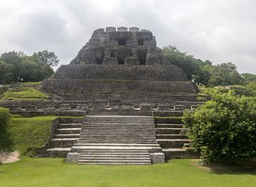 belize/orange-walk-district/landmark/xunantunich-mayan-ruins