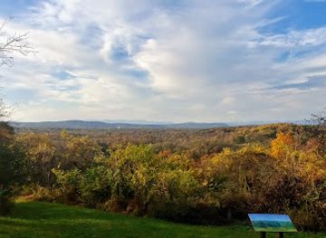 new-york/poughkeepsie/landmark/peach-hill-park