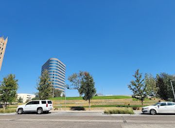 texas/midland/landmark/petroleum-building
