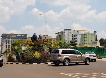 rwanda/kigali/nyamirambo/landmark/gorilla-statue