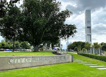 new-zealand/palmerston-north/landmark/hopwood-clock-tower