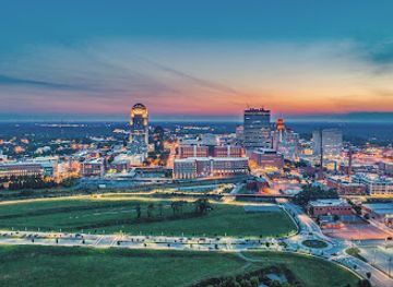 north-carolina/winston-salem/landmark/visit-winston-salem