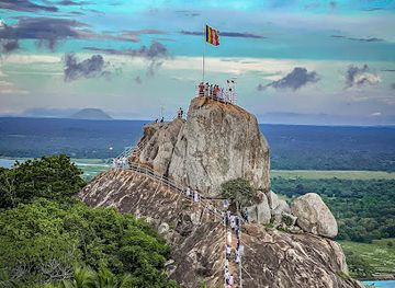 sri-lanka/hill-country/landmark/mihintale-rock