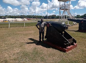 barbados/bridgetown/landmark/barbados-independence-monument