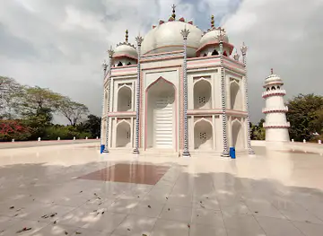Banglar Taj Mahal
