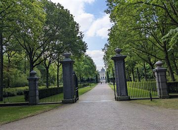netherlands/the-hague/landmark/royal-house-of-the-netherlands