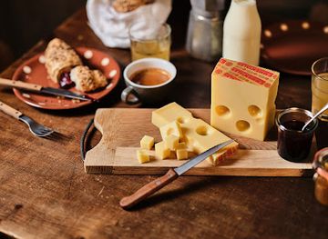 switzerland/emmental/landmark/emmentaler-switzerland