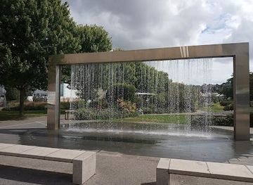 jersey/saint-saviour/landmark/millenium-park