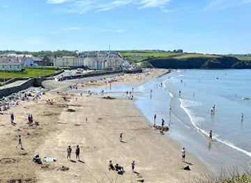 united-kingdom/pembrokeshire-coast-national-park/landmark/broad-haven-beach