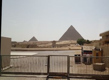 egypt/lower-egypt/landmark/panoramic-view-of-the-pyramids